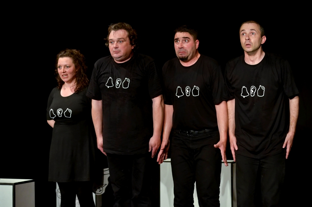 A helység kalapácsa 