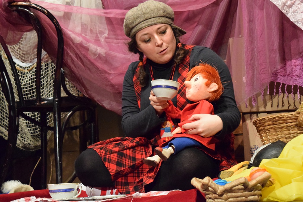 Világgá mentem, majd jövök