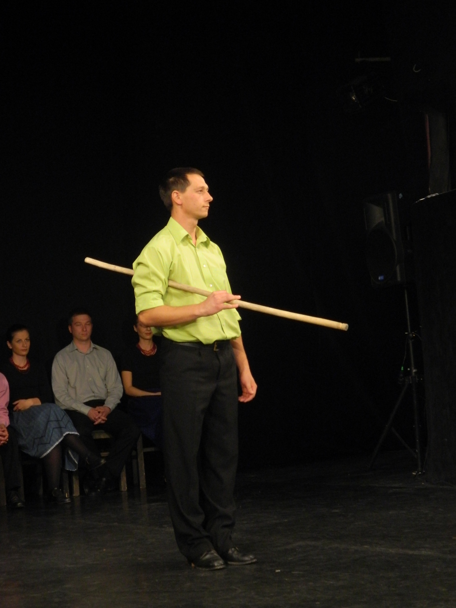 9000 km - Táncos történelem óra