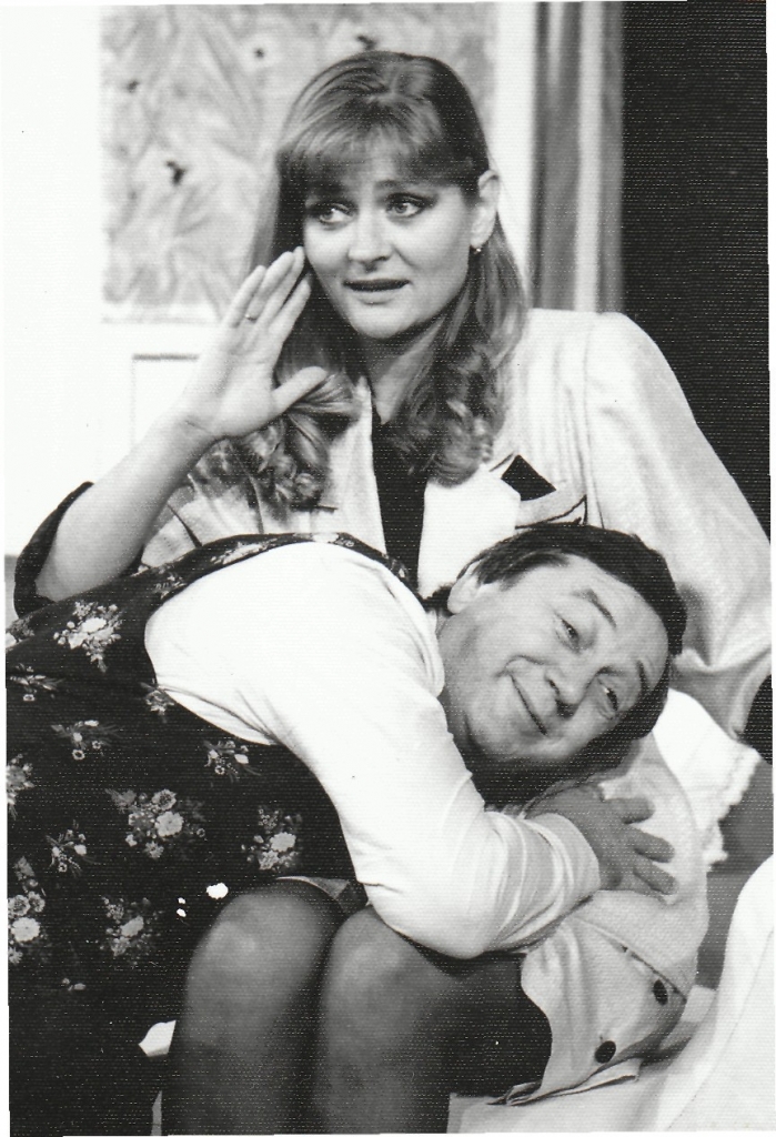 Leszállás Párizsban (Boeing, Boeing)