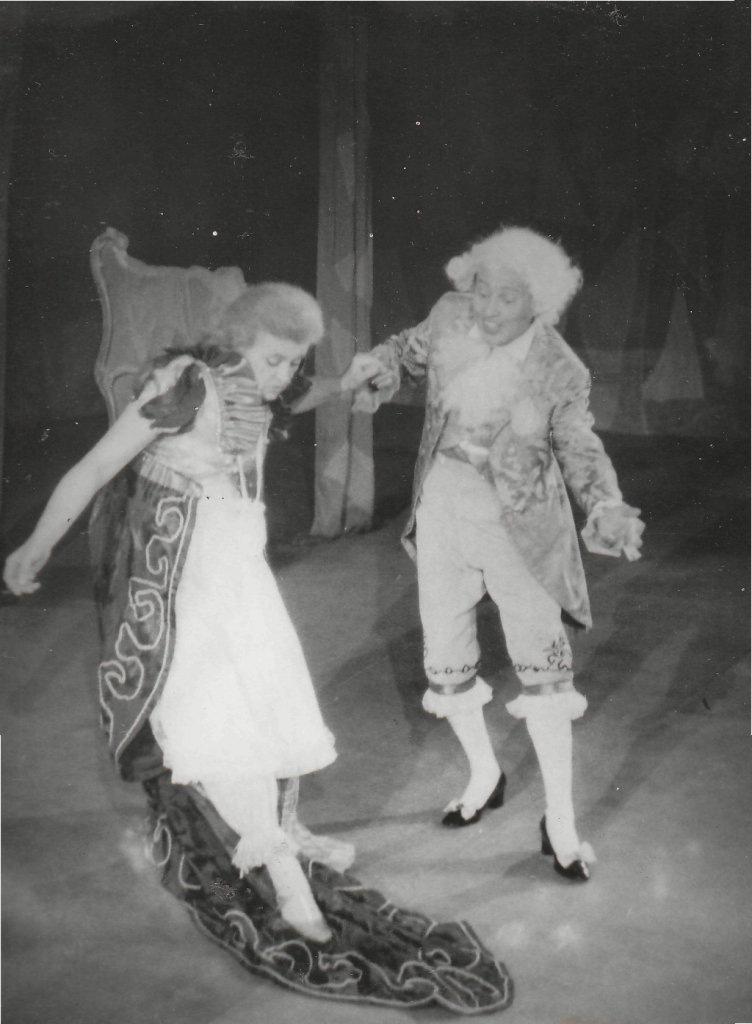 Szókimondó asszonyság (Madame Sans-Gêne)