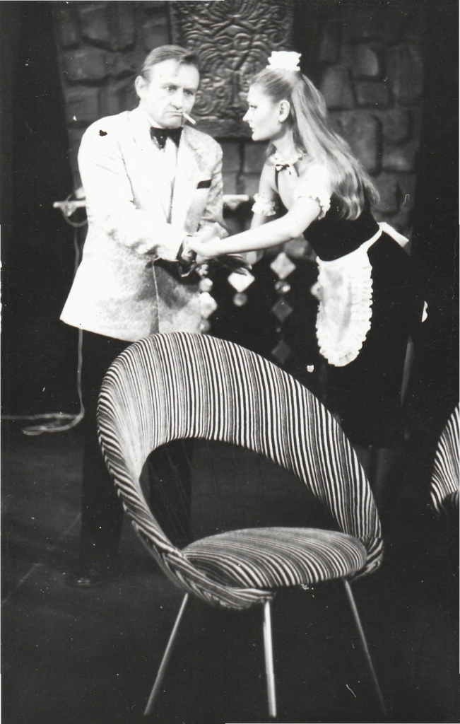 Egérfogó a nászágyban